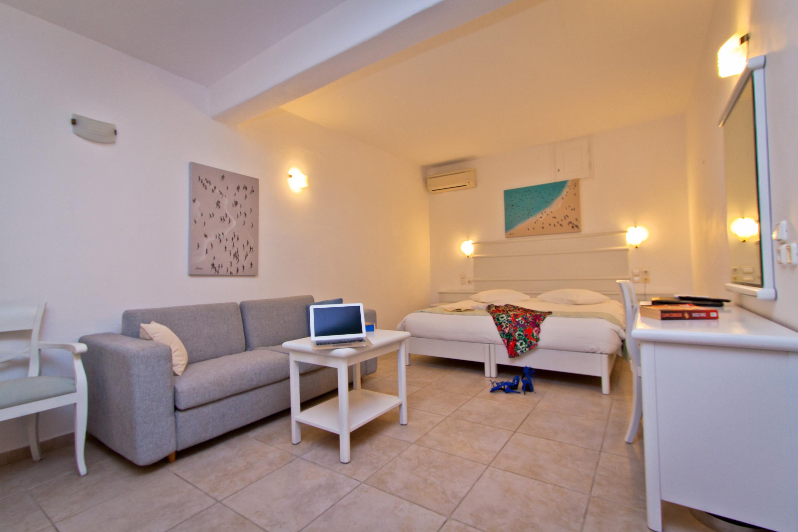 Yiannaki Hotel Ornos  Exterior foto